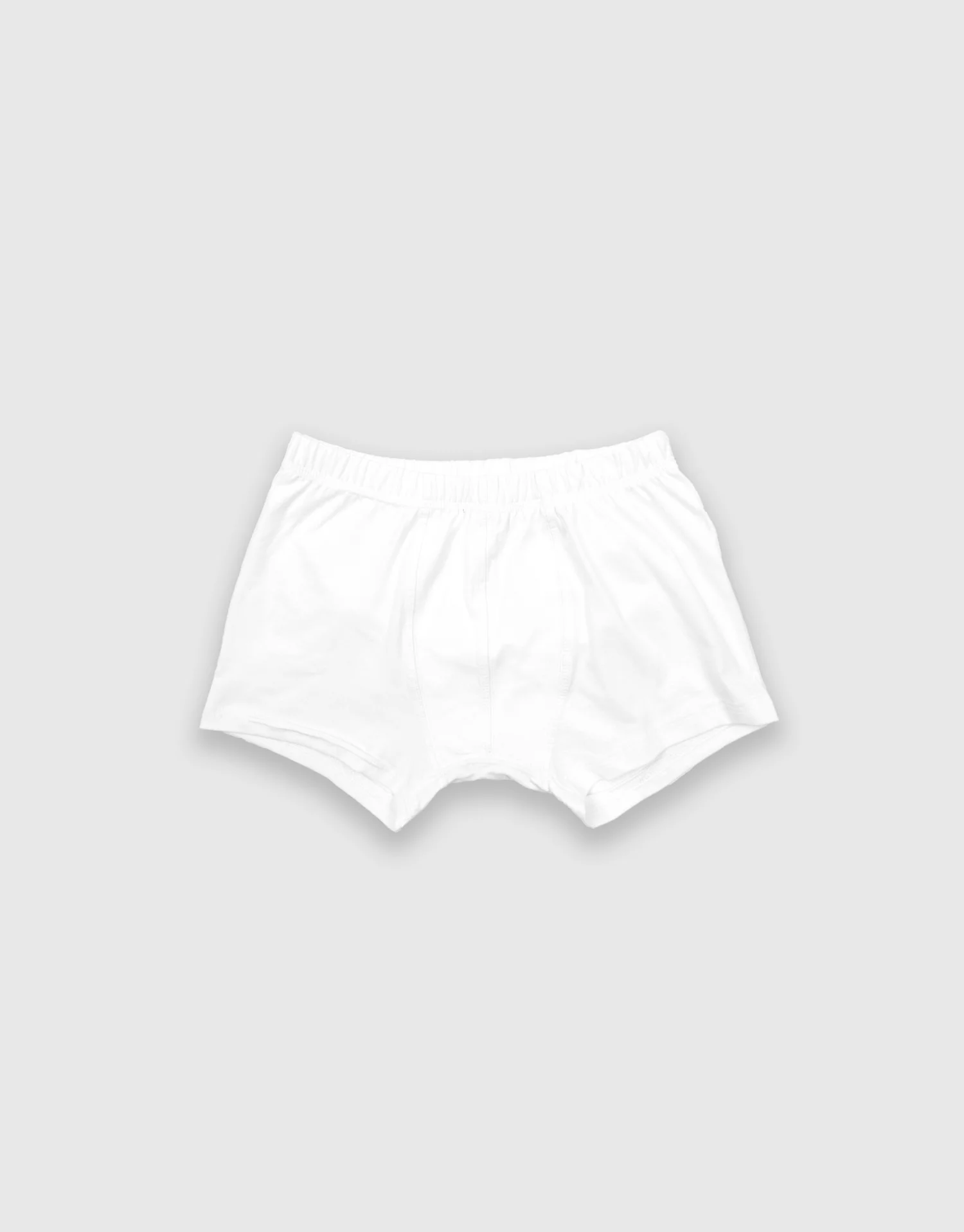 شورت پادار سفید - تصویر دوم