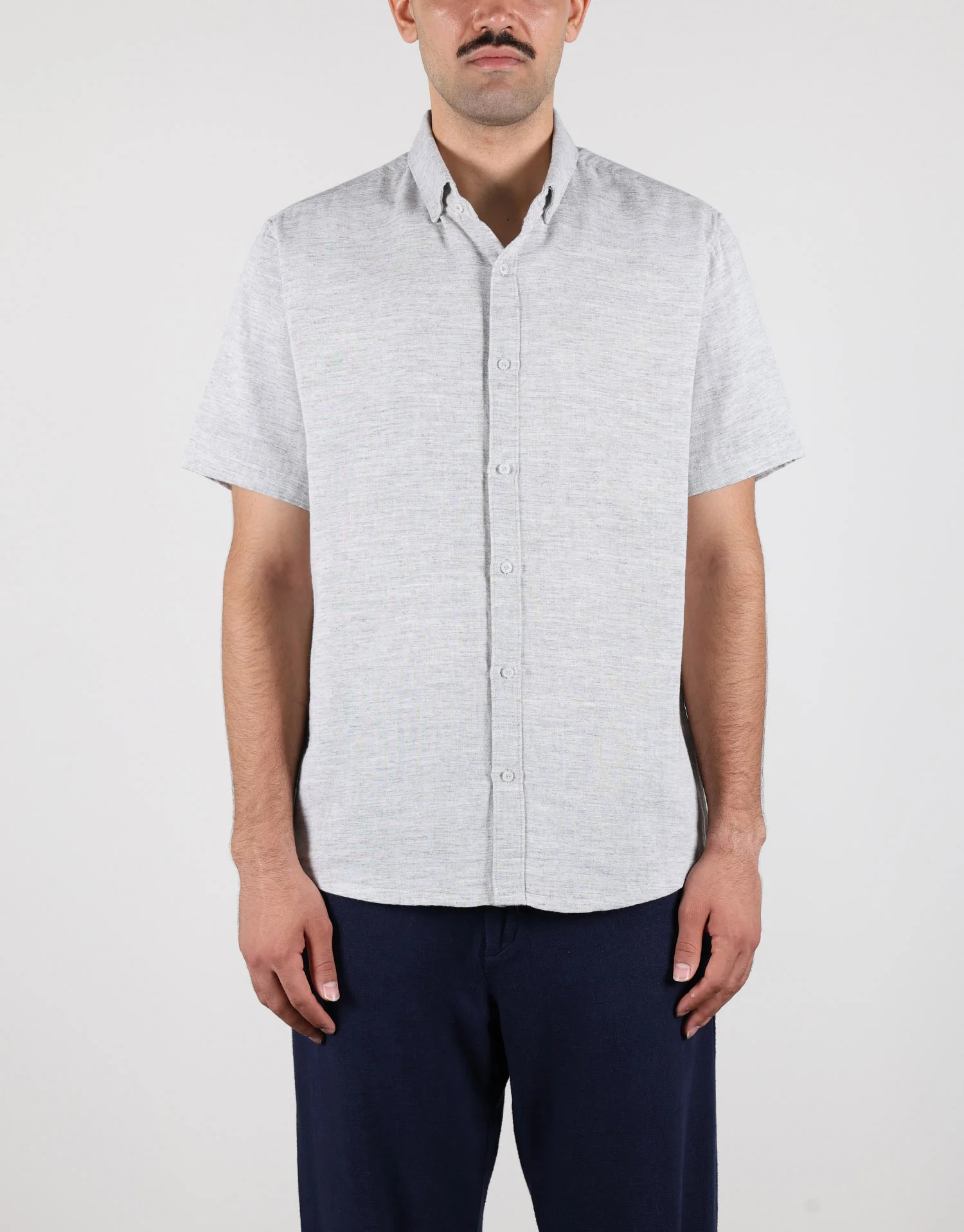 پیراهن طوسی سفید لینن مردانه
